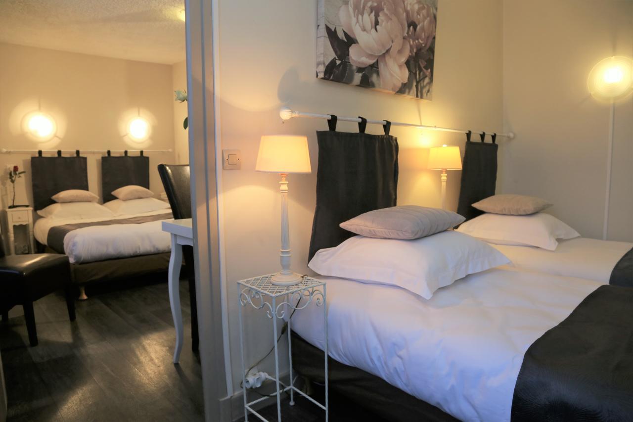 Logis L'Ecu De France Hotel Mauriac  Luaran gambar
