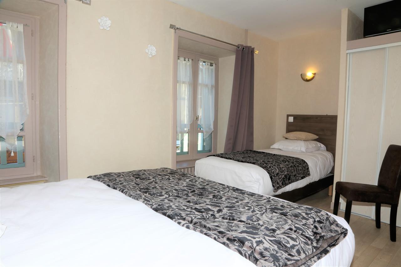 Logis L'Ecu De France Hotel Mauriac  Luaran gambar
