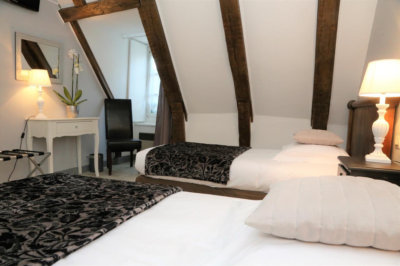 Logis L'Ecu De France Hotel Mauriac  Luaran gambar