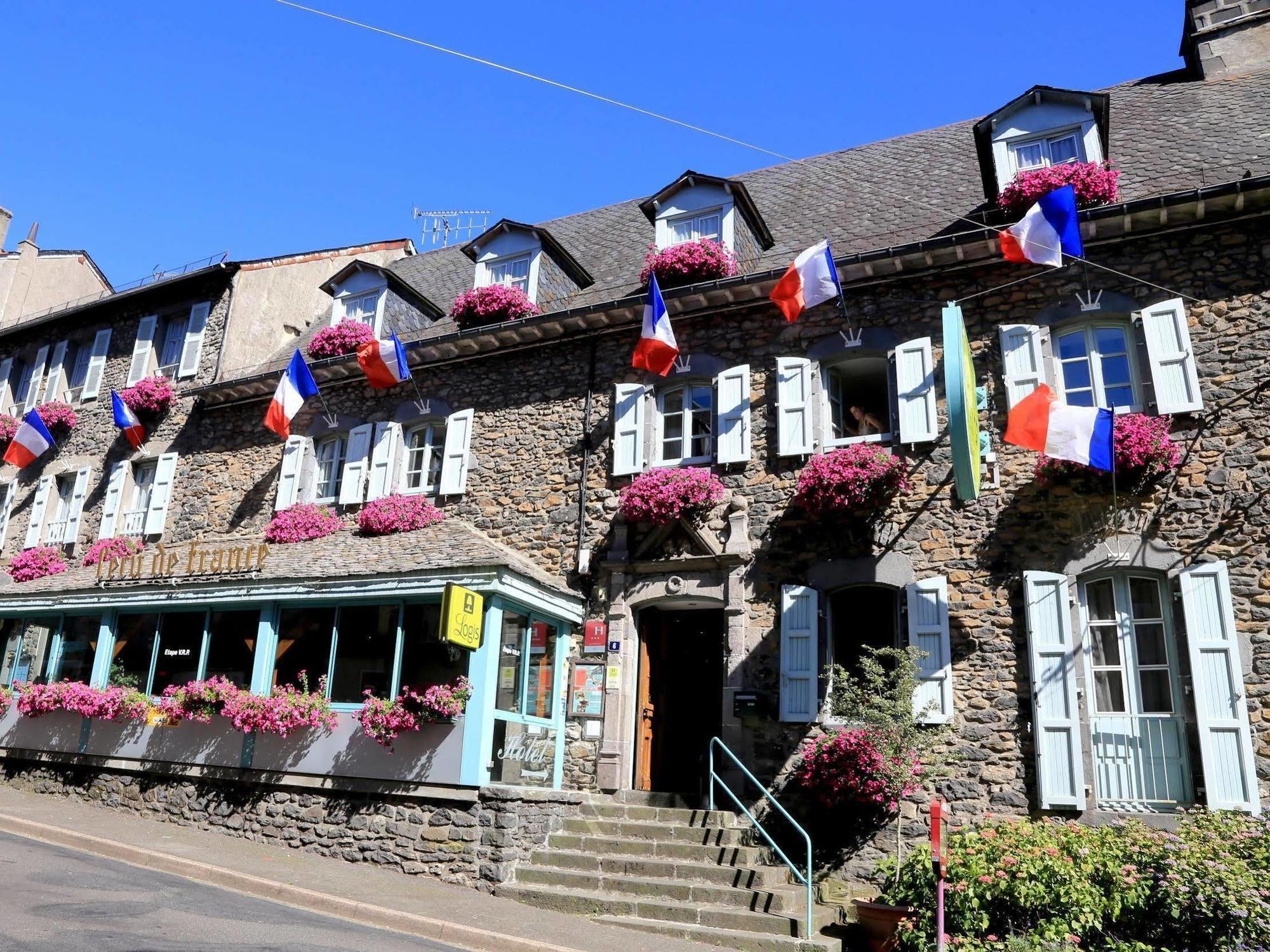 Logis L'Ecu De France Hotel Mauriac  Luaran gambar
